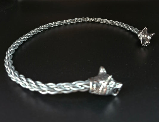 Wolf head neck torc