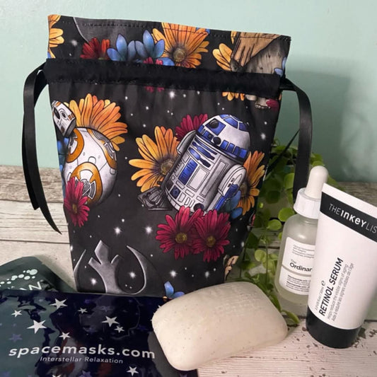 Droid dice/ Toiletries bag