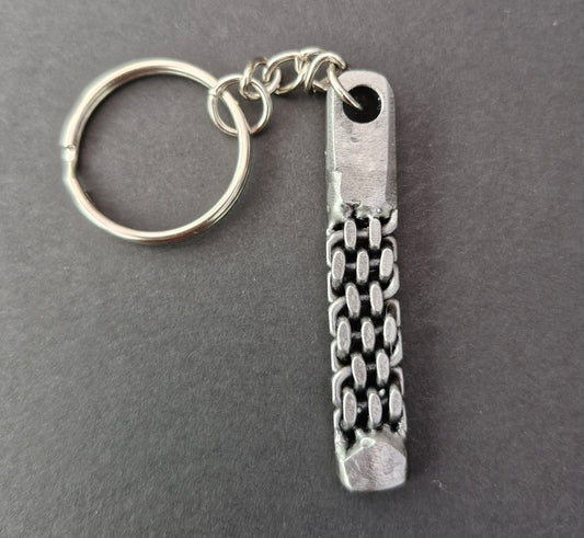Chainmail weave keyring