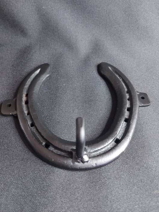 Horseshoe single coat hook