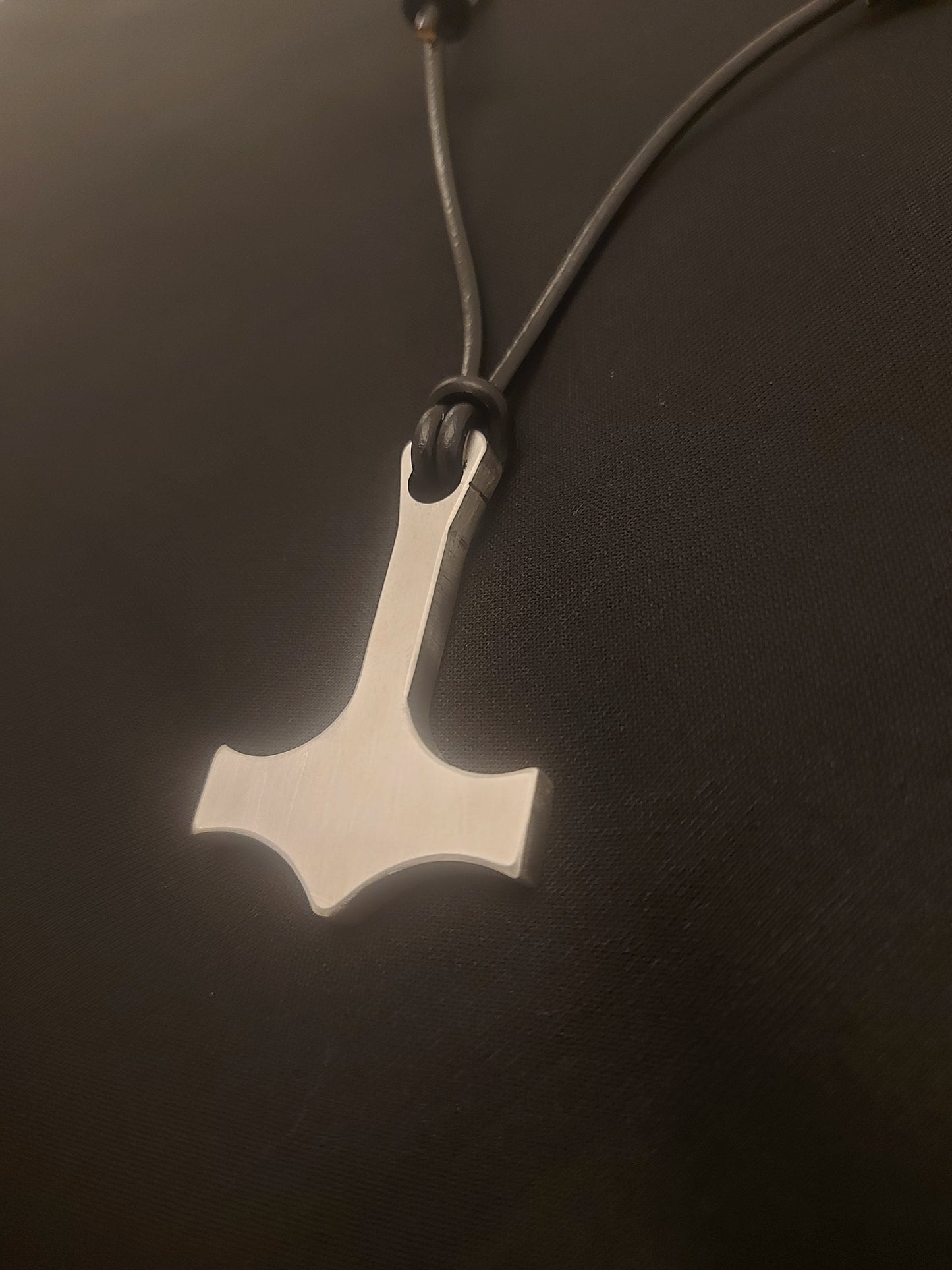 Asgard Mjolnir Pendant